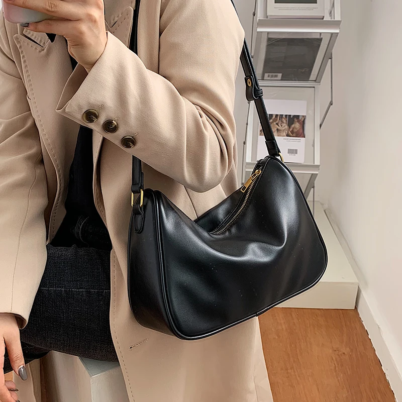 

с доставкой High Capacity Soft Faux Leather Crossbody Bags For Women 2020 Brand Luxury Black Crossbody Bags Trend Lux Tote Bag